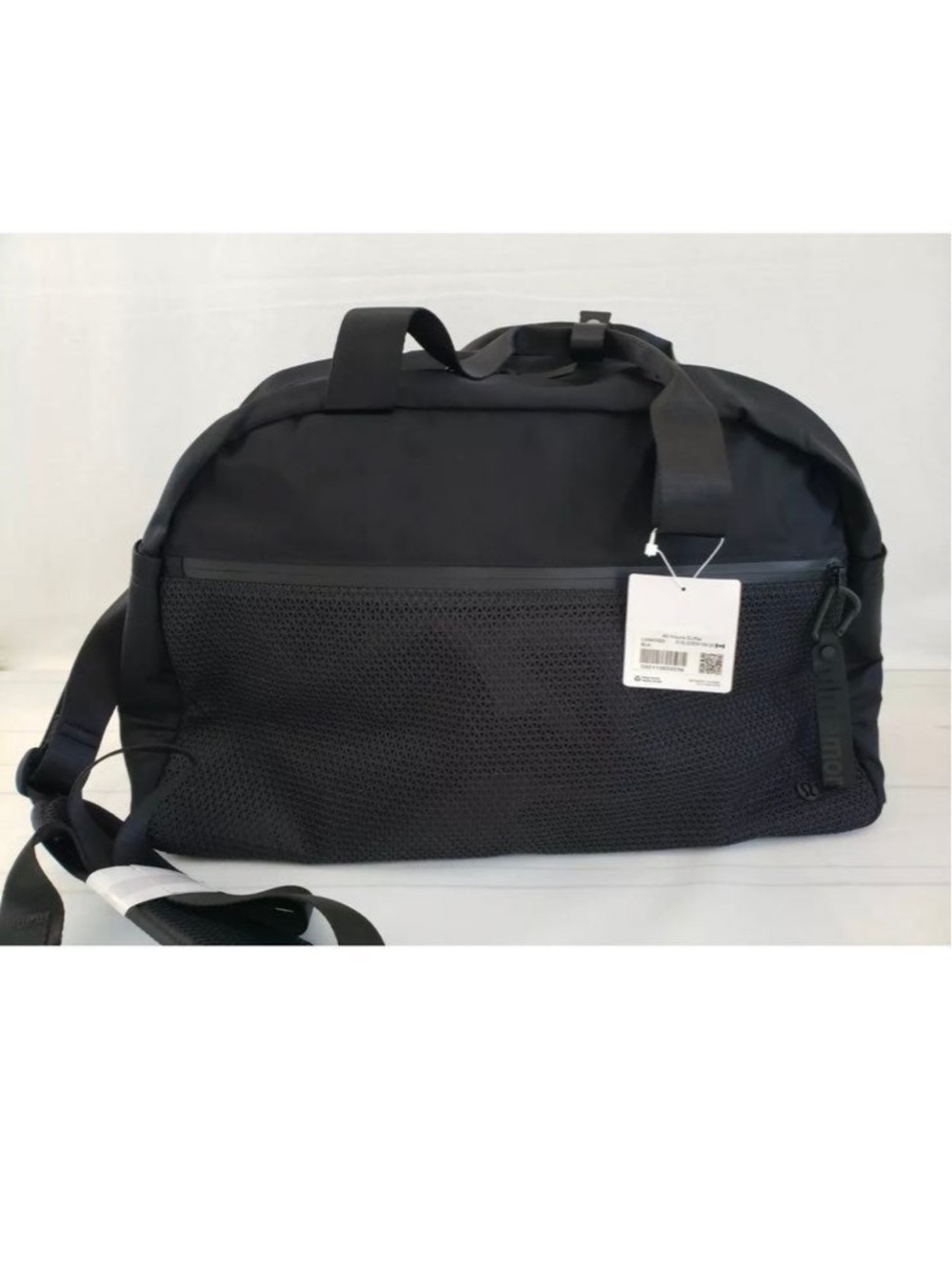 Lululemon duffle bag